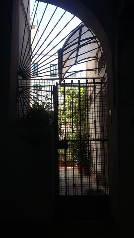 B&B Il Nespolo Salerno Exterior photo